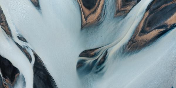 Abstract image of snow and mountains.