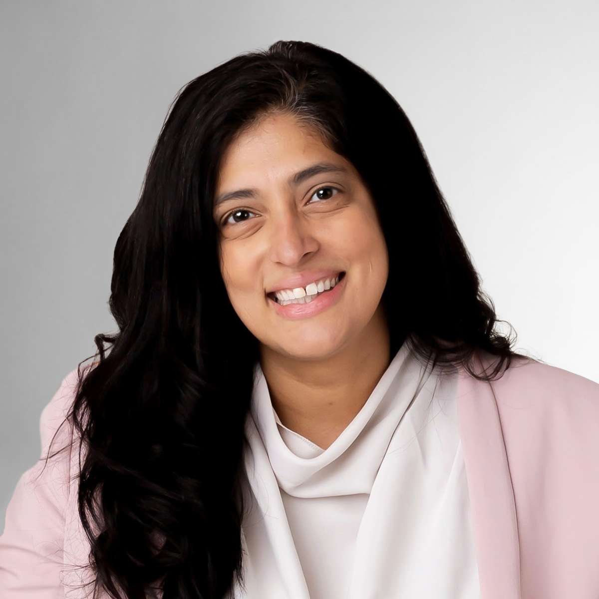 Jeyanthy Jeyaratnam headshot