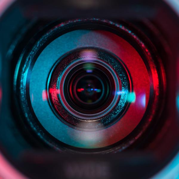 Lens