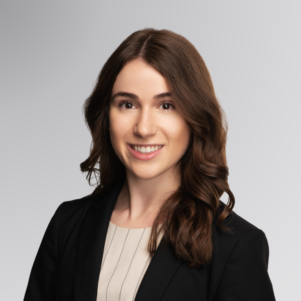 Emily Pedari headshot
