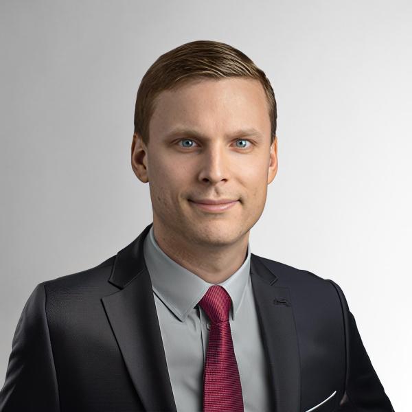 Image of Maxim Olliver