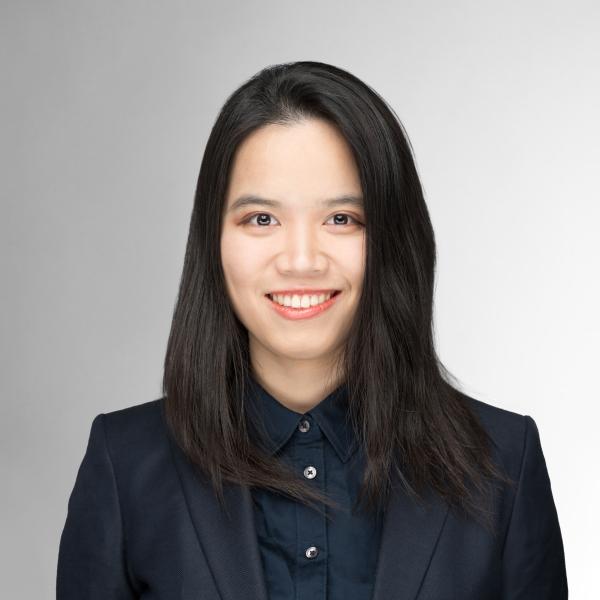 Xin Weng headshot